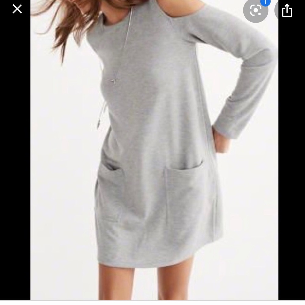 Cold shoulder casual dress